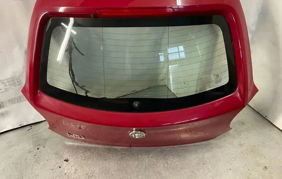 Alfa Romeo Mito Tailgate/trunk/boot lid DS18