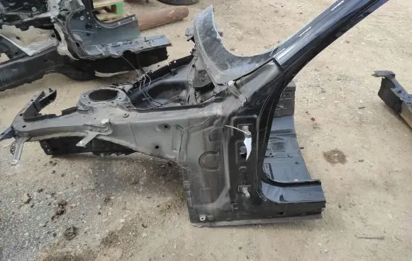 Front quarter panel