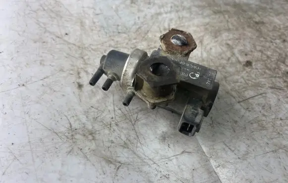 Land Rover Discovery Turbo solenoid valve 72190300 Err3314 96t255