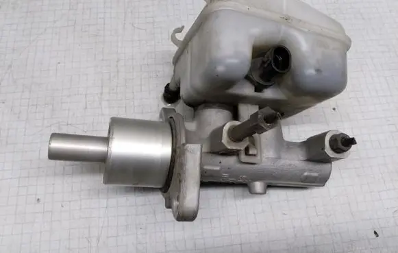 Opel Zafira A Master brake cylinder DELPHI5571LUCAS2014