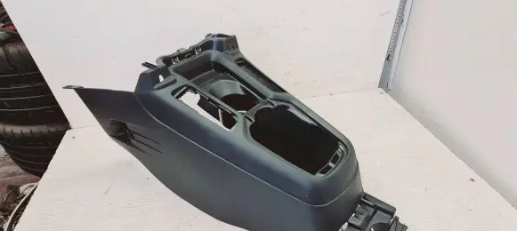 Peugeot 301 Center console 9674476477