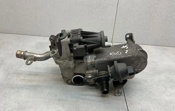 Ford Kuga II EGR valve cooler VPEFMH19206A FM5Q9D475AA