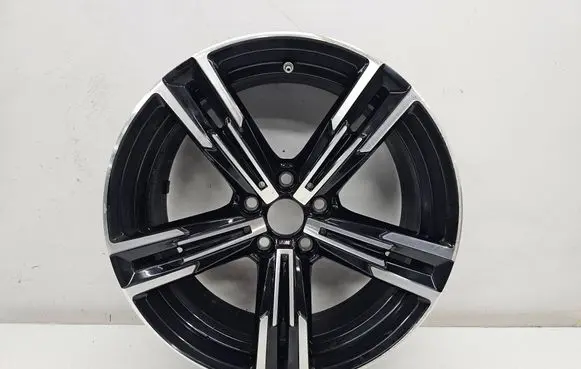 BMW 3 G20 G21 R18 alloy rim 8746631
