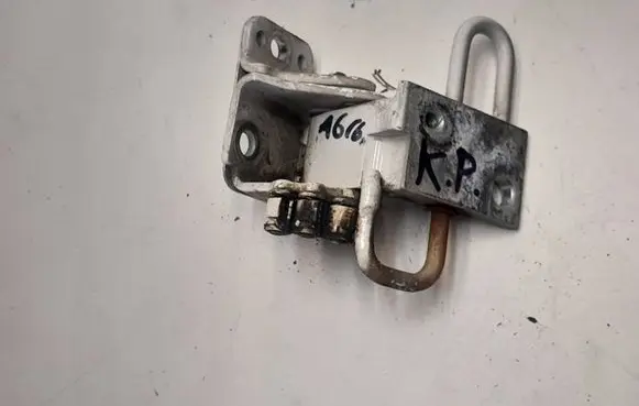 Audi A6 S6 C6 4F Front door lower hinge 8L0831411B