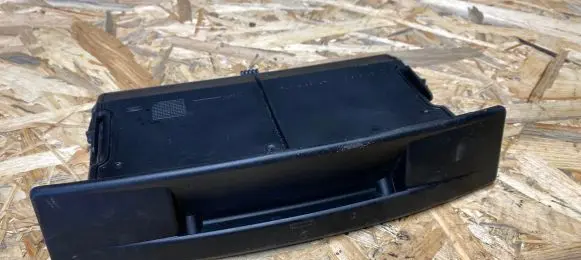 Ford Connect Car ashtray 2T14V64610A 2T14V64610