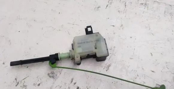 Fuel tank cap lock motor