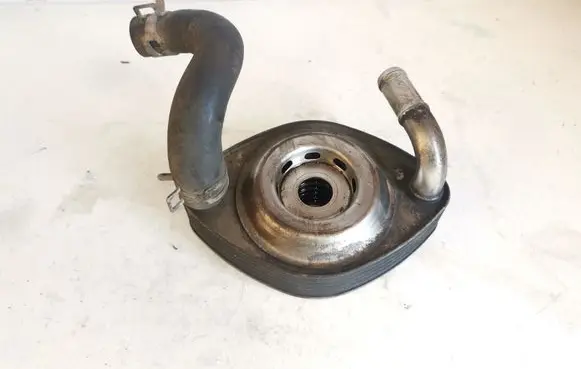Mazda 6 Oil filter mounting bracket
