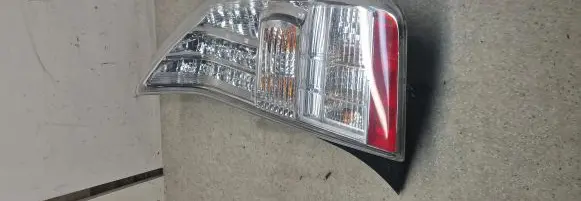 Toyota Prius (XW30) Rear/tail lights P8007 4737