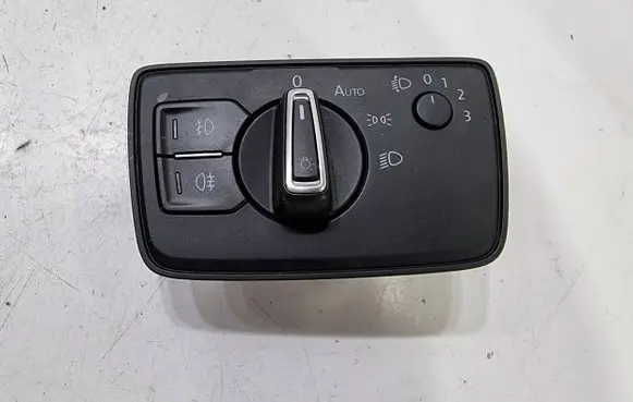 Volkswagen PASSAT B8 Light switch 3G0941633 1104151141