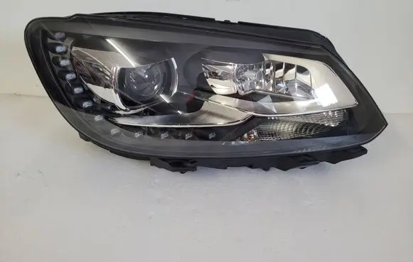Volkswagen Touran II Headlight/headlamp 1T1941752H