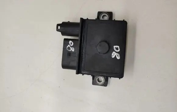 BMW 5 F10 F11 Glow plug pre-heat relay 0522140701 6791042