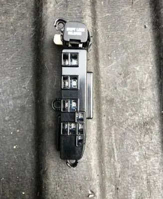 KIA Sportage Other switches/knobs/shifts 1801080151