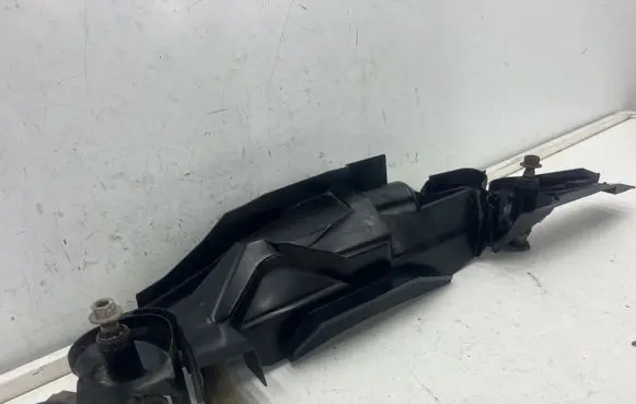 Mazda 6 Front wiper linkage and motor 1593001431