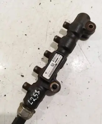 Volvo V50 Fuel main line pipe 9654592680