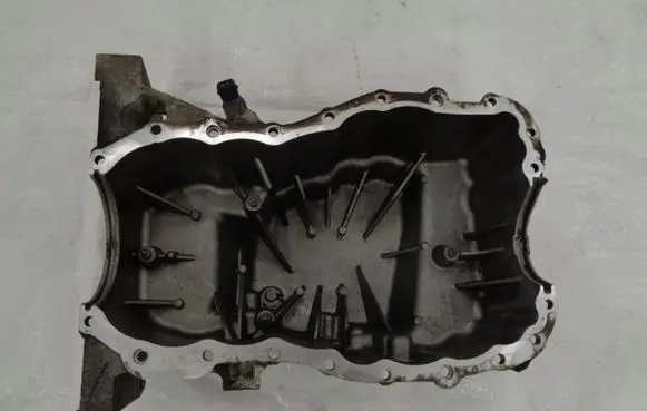 Nissan Note (E11) Oil sump 8200451325