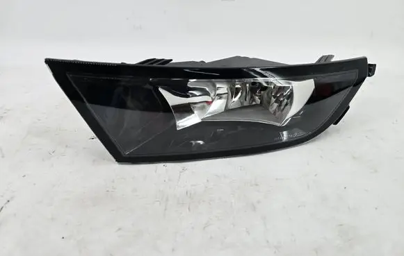 Skoda Fabia Mk3 (NJ) Front fog light 6V0941700A 90186233