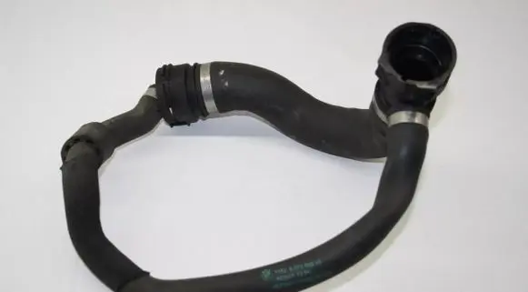 BMW 2 F22 F23 Engine coolant pipe/hose 8071985