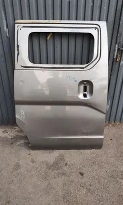 Nissan NV200 Side sliding door 
