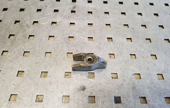 Honda CR-V Fuel Injector clamp holder