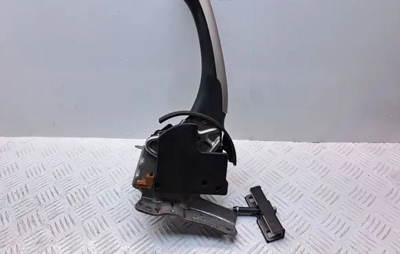 Toyota Auris 150 Hand brake release handle 4620102260B0 13319433 0807