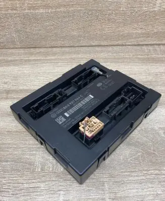 Audi A4 S4 B8 8K Comfort/convenience module 8K0907064C 5DK009918