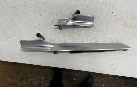 Mercedes-Benz C W205 Centre console side trim front A2056800071 A2056800705