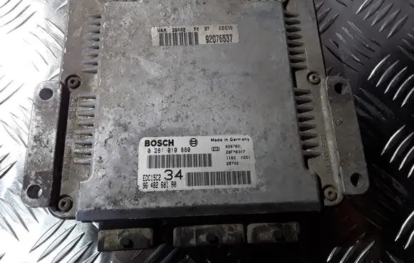 Peugeot 607 Engine control unit/module 0281010880 9648268180 EDC15C2