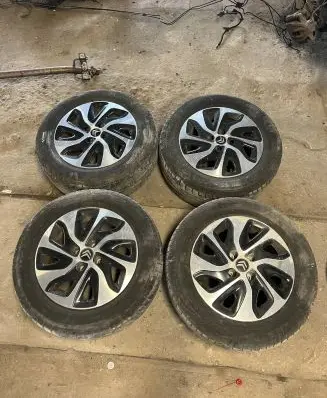 Citroen DS5 R16 alloy rim 