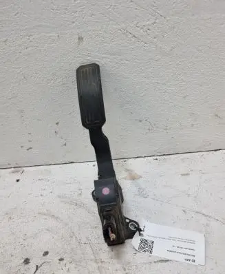 Toyota Auris 150 Accelerator throttle pedal 7811002020
