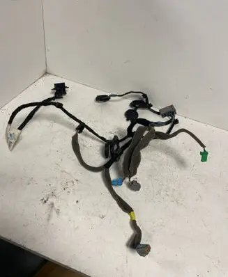 Volvo S60 Rear door wiring loom 31275441