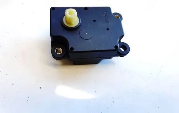 Volvo XC90 Air flap motor/actuator 75622F