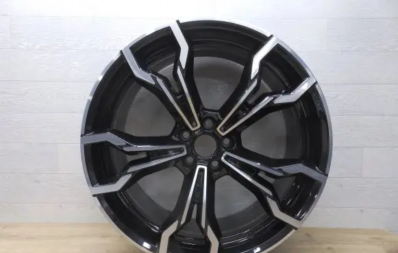 BMW X3M F97 R21 alloy rim 8060042