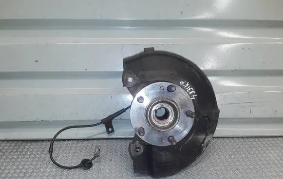 Mitsubishi Grandis Front wheel hub spindle knuckle 