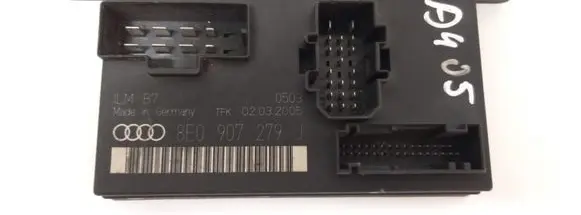 Audi A4 S4 B6 8E 8H Comfort/convenience module 8E0907279J
