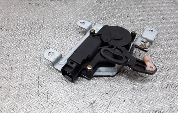 KIA Sorento Tailgate boot lock/latch motor 