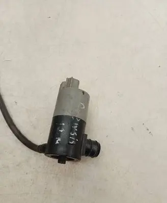 Toyota Avensis T270 Windscreen/windshield washer pump 30892 483798 111205A