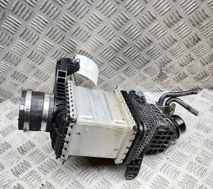 Volvo XC90 Intercooler radiator 32249372