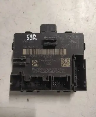 Volkswagen PASSAT B8 Door control unit/module 5Q0959592F 5Q0959592