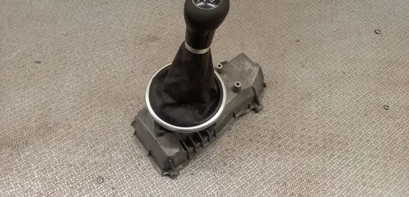 Audi A2 Gear shifter/selector 8Z0711246A