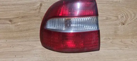 Volvo S40, V40 Rear/tail lights