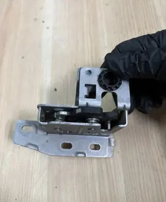 Ford Transit VII Rear door lock 