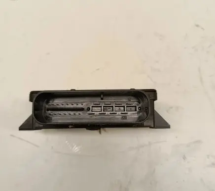 BMW 5 F10 F11 Hand brake control module 685485601