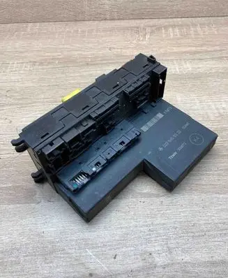 Mercedes-Benz E W210 Fuse module 0225455332 309872