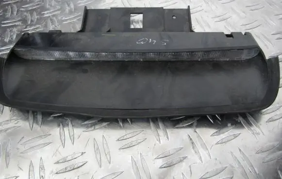 Volvo S40 Third/center stoplight 30763490 28.05.00.04