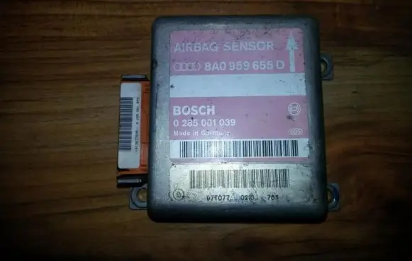 Audi A4 S4 B5 8D Airbag control unit/module 8A0959655D 0285001039