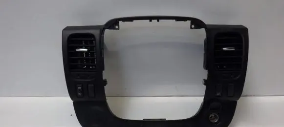 Opel Vivaro Panel trim 682607479R