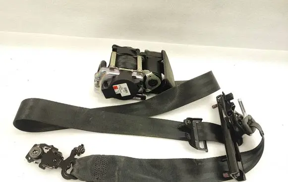 Volvo XC60 Front seatbelt 0589P10021 642588200A 012L0000