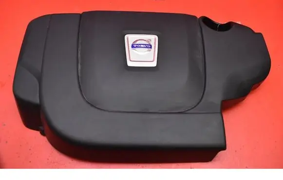 Volvo V60 Front underbody cover/under tray 31319190