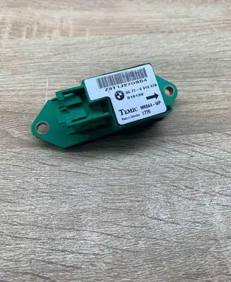 BMW 5 E39 Airbag deployment crash/impact sensor 6910678