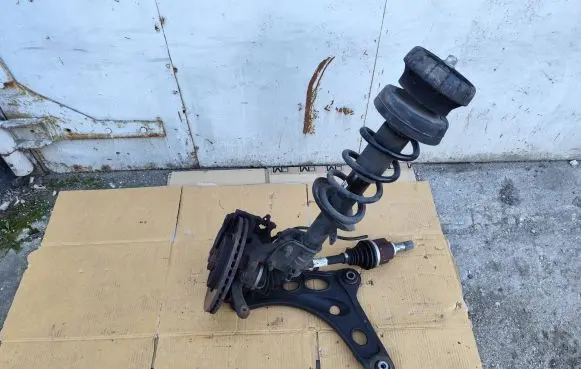 Renault Trafic III (X82) Front wheel hub spindle knuckle 93453896